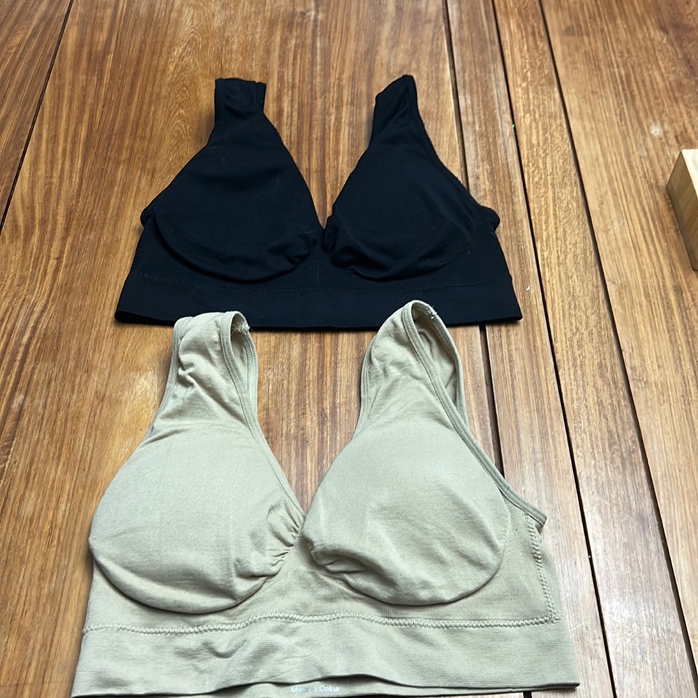 Ladies Padded Sports Bra. Size XL